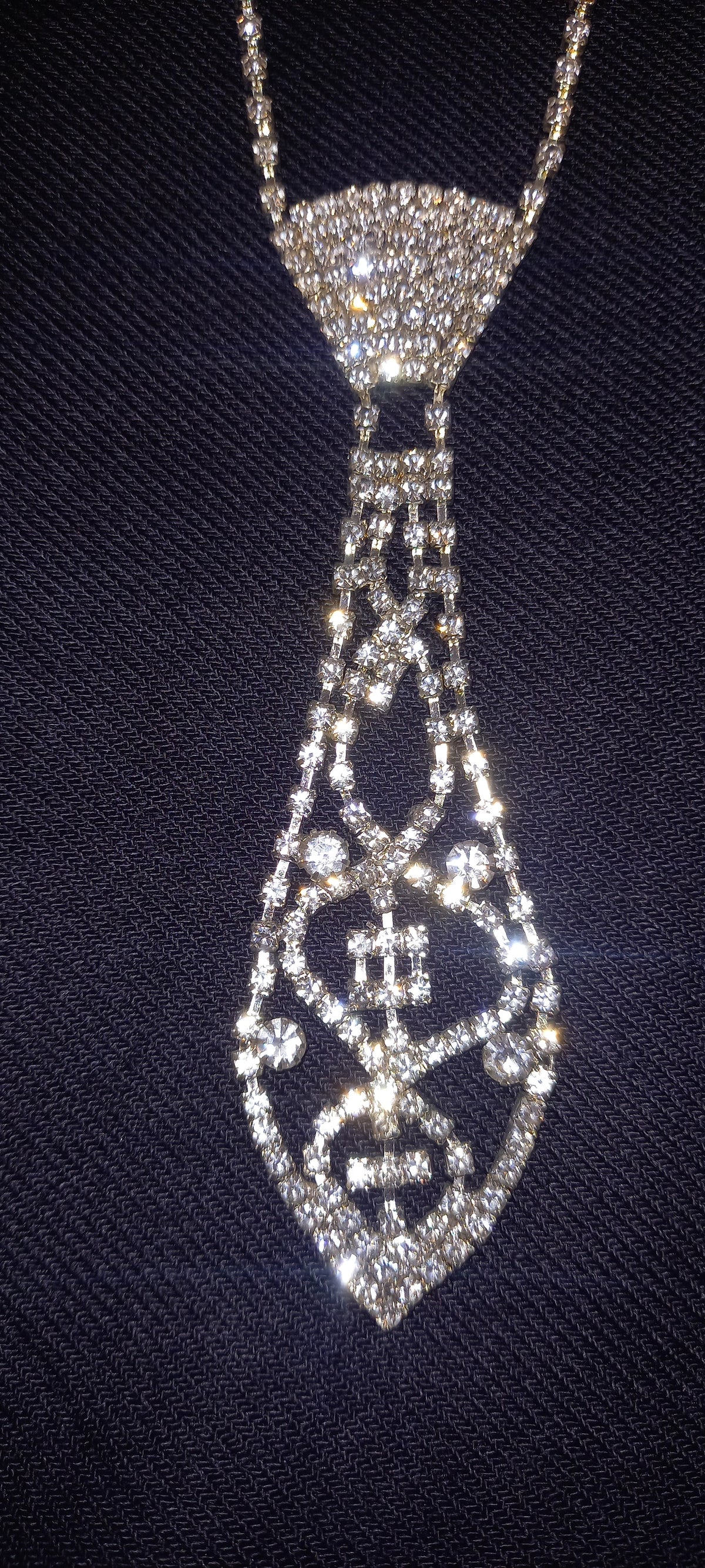 Collana Cravatta Traforata Piccola